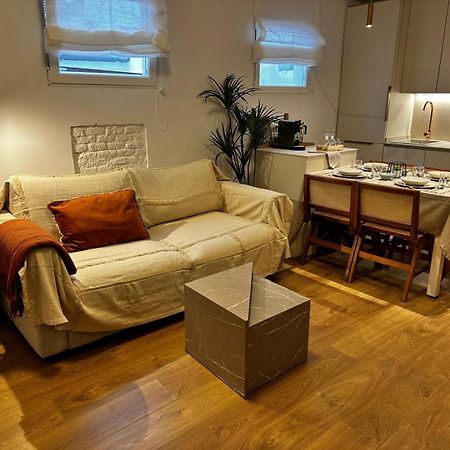 Piso 2 Habitaciones En El Centro Madrid Kültér fotó