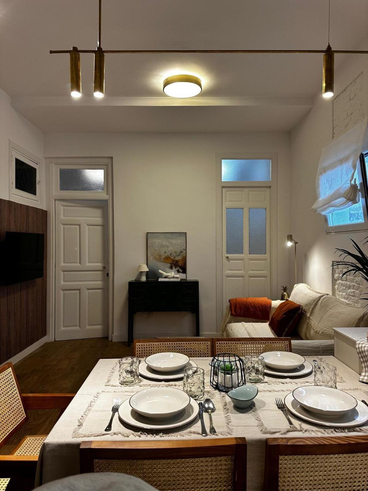 Piso 2 Habitaciones En El Centro Madrid Kültér fotó